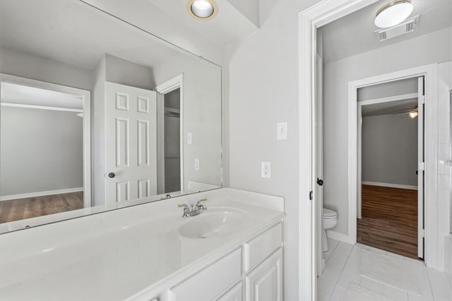 2443 Riverway Oak Drive, Kingwood, TX 77345