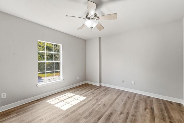 2443 Riverway Oak Drive, Kingwood, TX 77345