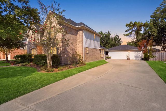 2443 Riverway Oak Drive, Kingwood, TX 77345