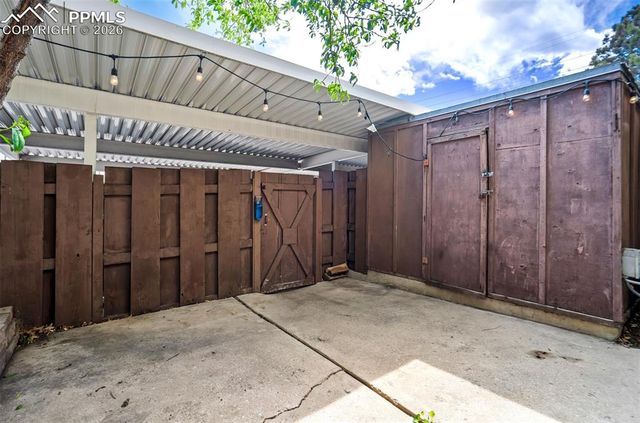 1951 N Academy Boulevard, Colorado Springs, CO 80909