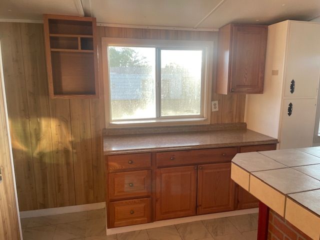 2655 E Carver Avenue, Kingman, AZ 86409