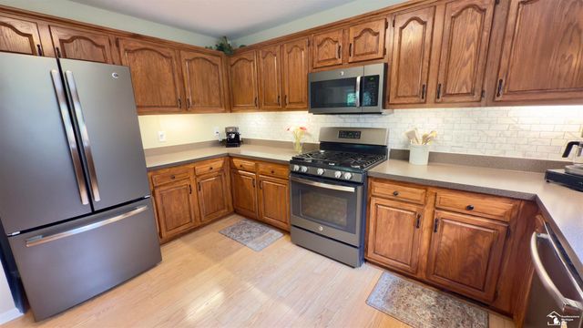 37540 Harvest Lane, Huron Twp, MI 48164