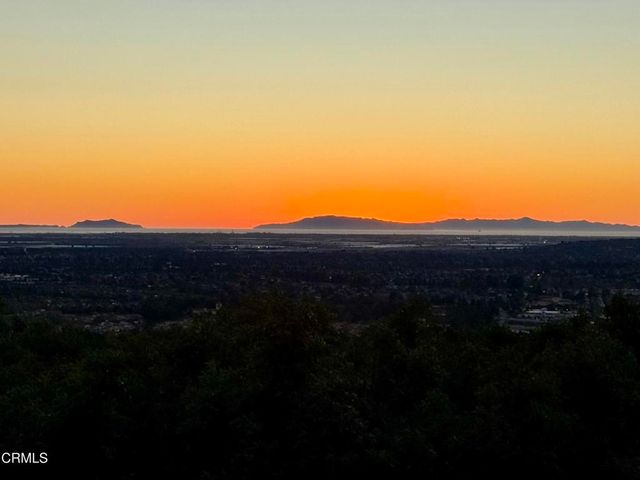 6860 Worth Way, Camarillo, CA 93012