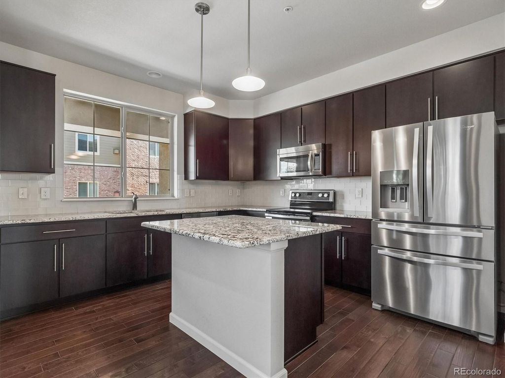 Image 19 of property listing at 1200 Rockhurst Drive E, Highlands Ranch, CO 80129