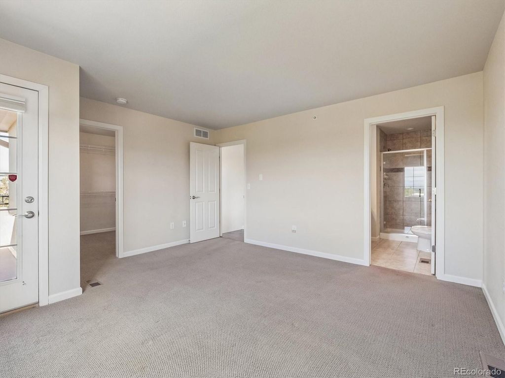 Image 23 of property listing at 1200 Rockhurst Drive E, Highlands Ranch, CO 80129