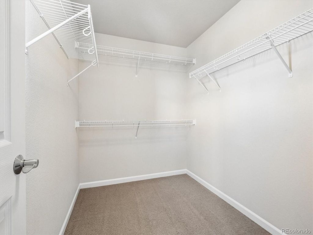 Image 24 of property listing at 1200 Rockhurst Drive E, Highlands Ranch, CO 80129