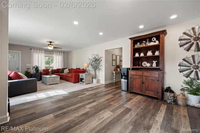 3499 S State Road, Davison, MI 48423