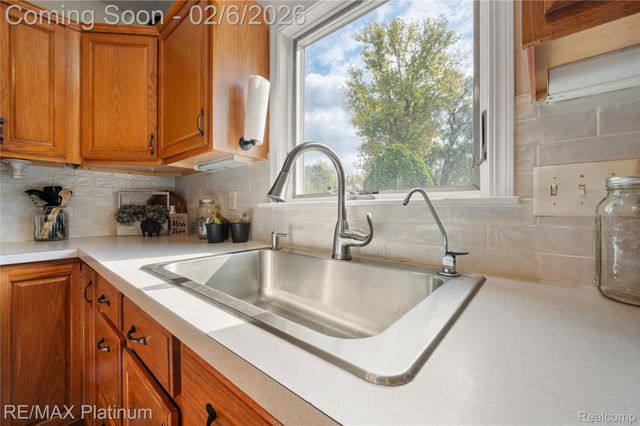 3499 S State Road, Davison, MI 48423