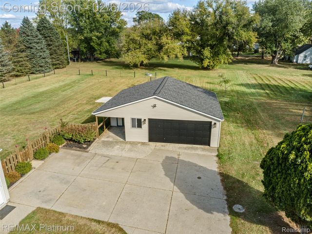 3499 S State Road, Davison, MI 48423