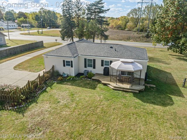 3499 S State Road, Davison, MI 48423