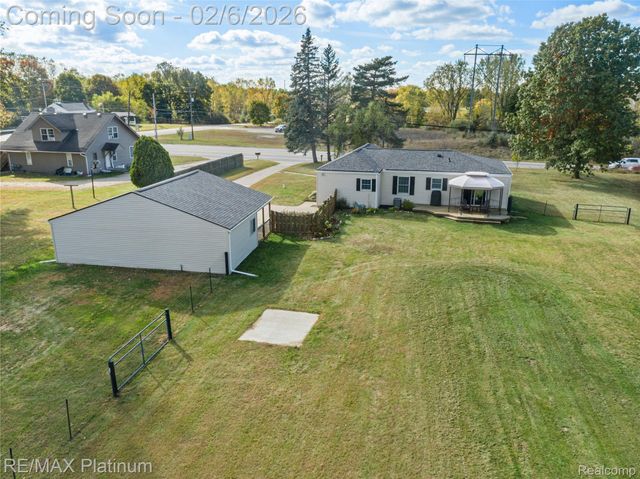 3499 S State Road, Davison, MI 48423