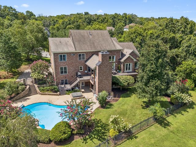 9510 Eldwick Dr, Brentwood, TN 37027