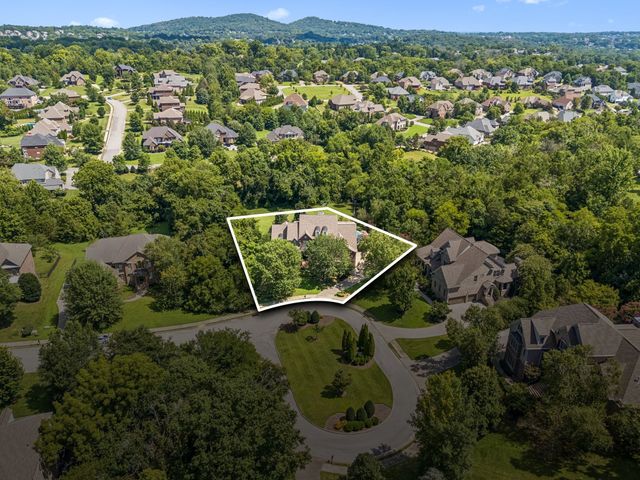 9510 Eldwick Dr, Brentwood, TN 37027