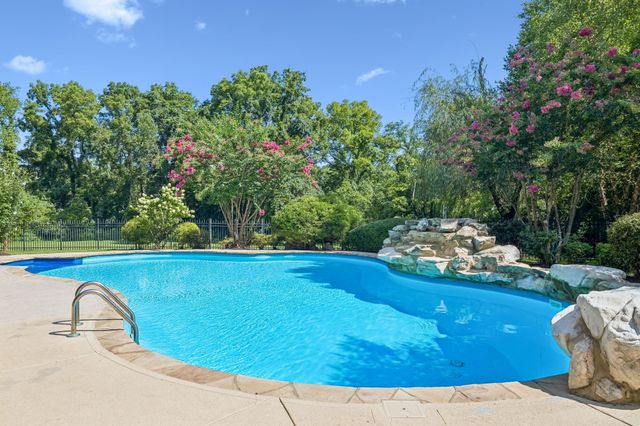 9510 Eldwick Dr, Brentwood, TN 37027