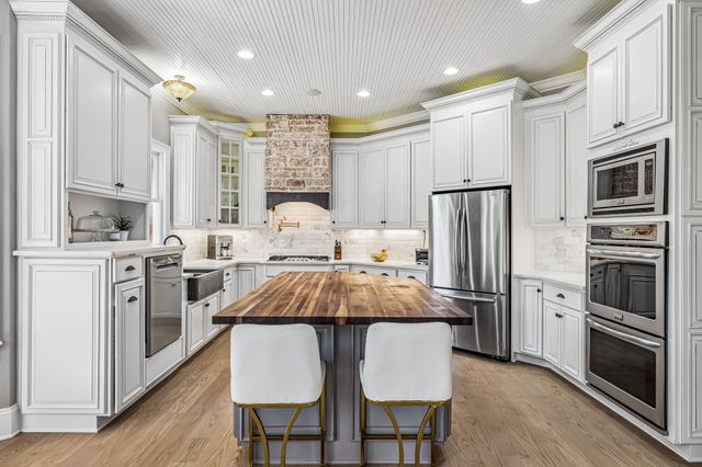 9510 Eldwick Dr, Brentwood, TN 37027
