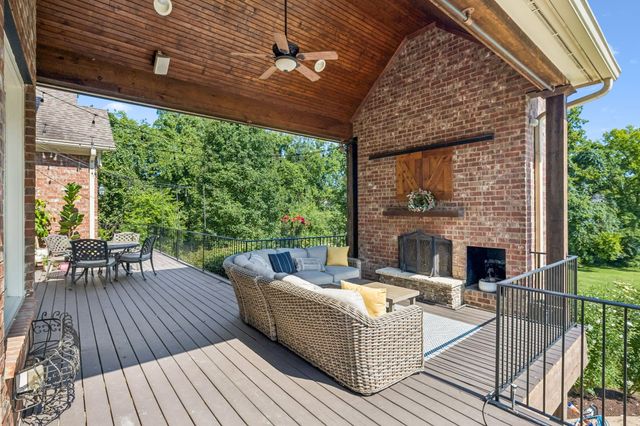 9510 Eldwick Dr, Brentwood, TN 37027