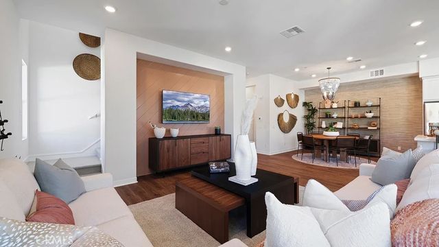 965 Walnut Terrace, Montebello, CA 90640