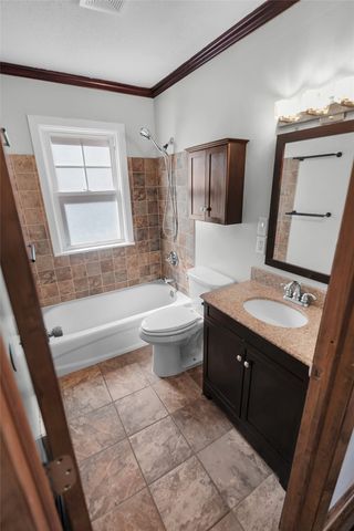 725 WYOMING Avenue, Erie, PA 16505