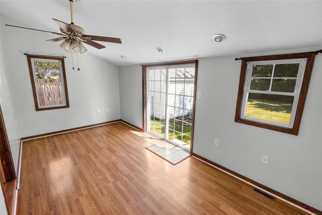 725 WYOMING Avenue, Erie, PA 16505