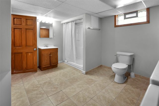 725 WYOMING Avenue, Erie, PA 16505