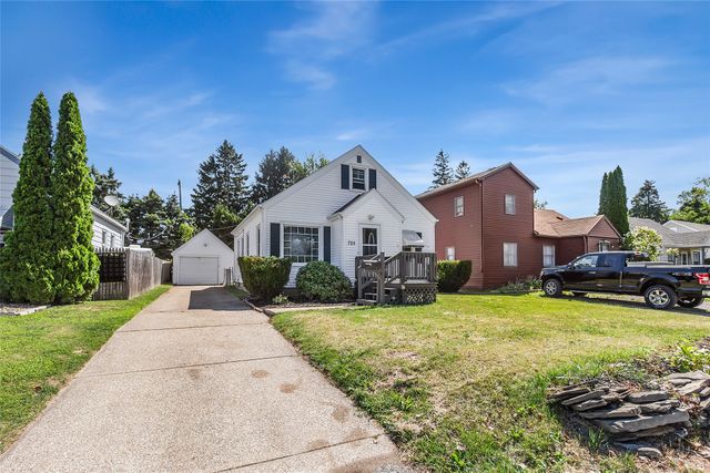 725 WYOMING Avenue, Erie, PA 16505