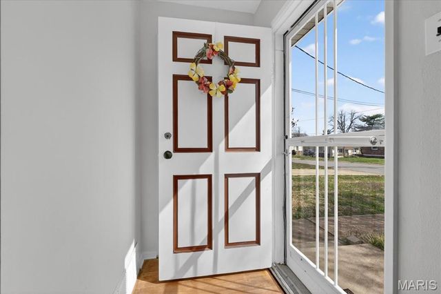 109 Lithia Avenue, Webster Groves, MO 63119