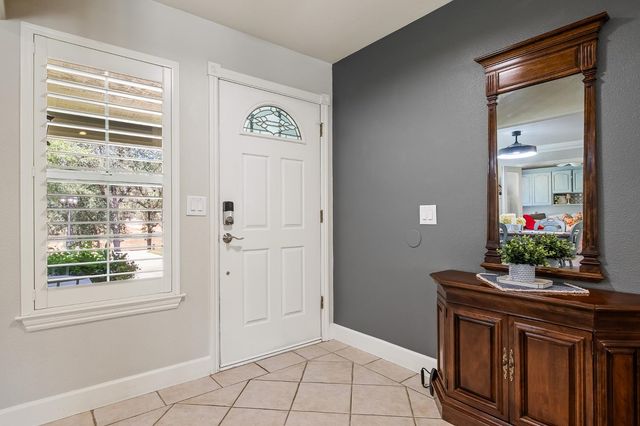 21965 Oak Hill Lane, Clovis, CA 93619