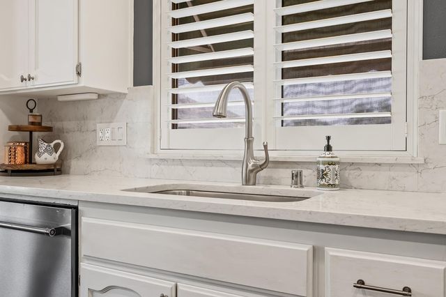 21965 Oak Hill Lane, Clovis, CA 93619