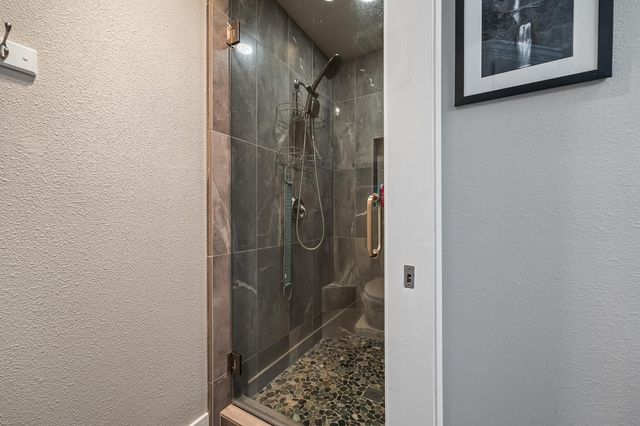 21965 Oak Hill Lane, Clovis, CA 93619