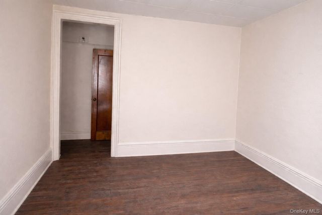 605 41st Street E, Brooklyn, NY 11232