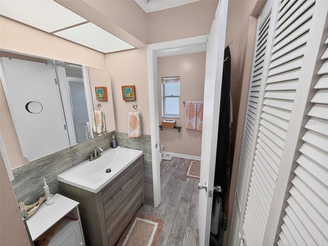 4160 FRUITVILLE ROAD 11, Sarasota, FL 34232