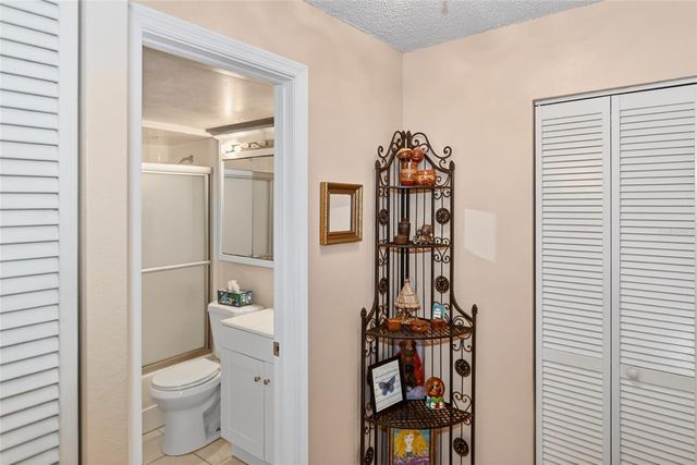 4160 FRUITVILLE ROAD 11, Sarasota, FL 34232