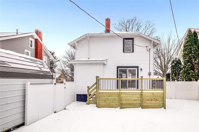 1008 Yale Avenue NE, Massillon, OH 44646