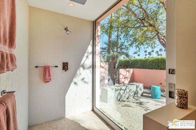 1415 N Camino Centro, Palm Springs, CA 92262