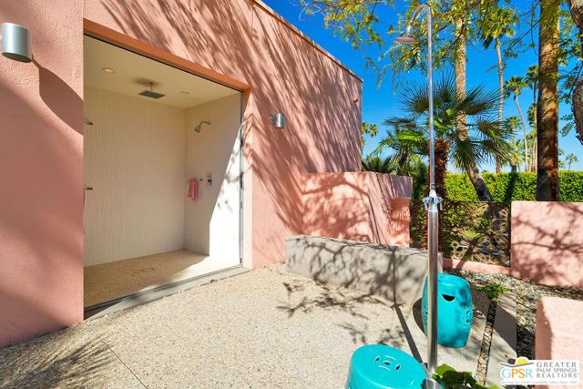1415 N Camino Centro, Palm Springs, CA 92262