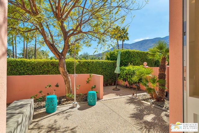 1415 N Camino Centro, Palm Springs, CA 92262
