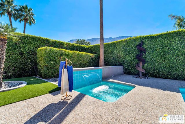 1415 N Camino Centro, Palm Springs, CA 92262