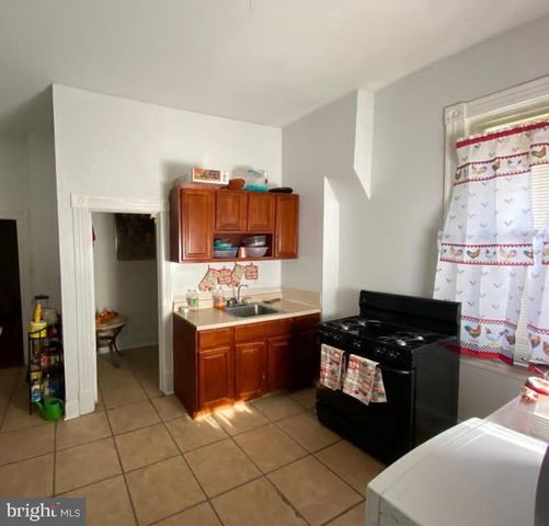 3809 CLIFTON AVE, Baltimore, MD 21216