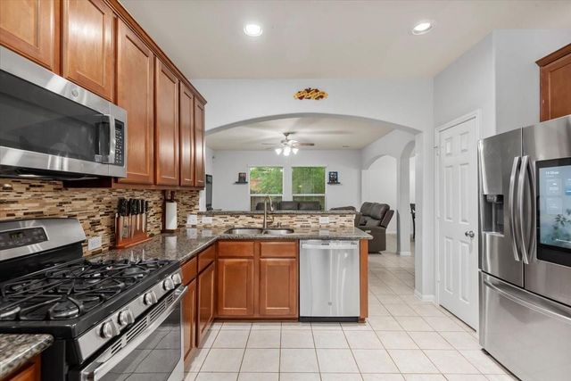 1827 Stieler Drive, Houston, TX 77049