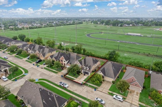 1827 Stieler Drive, Houston, TX 77049