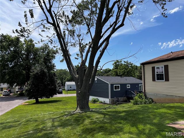 2369 Saint Joseph Drive, Arnold, MO 63010