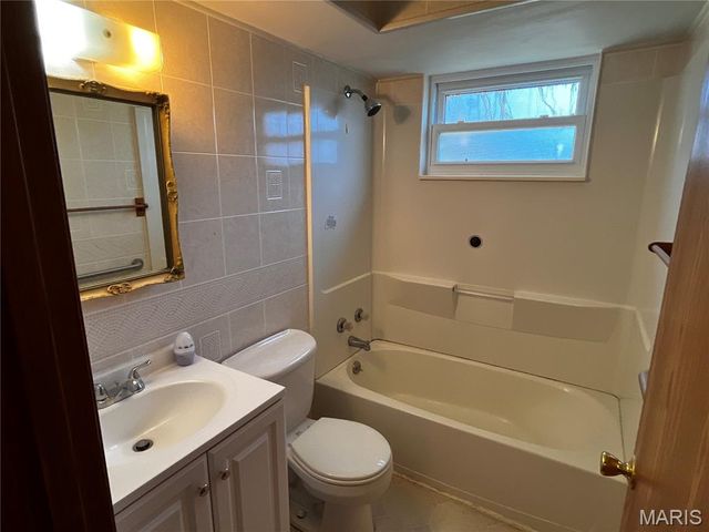 2369 Saint Joseph Drive, Arnold, MO 63010