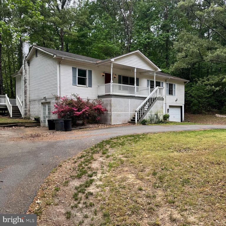 12334 LAKEVIEW DR, King George, VA 22485