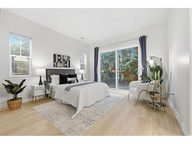 8361 Sw 24TH Ave, Portland, OR 97219