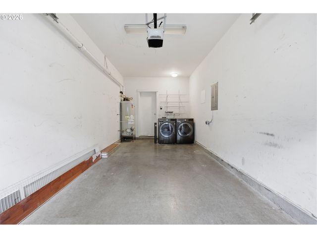 8361 Sw 24TH Ave, Portland, OR 97219