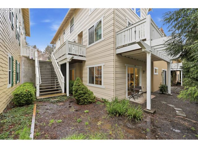 8361 Sw 24TH Ave, Portland, OR 97219