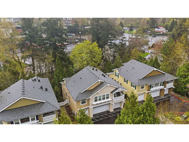 8361 Sw 24TH Ave, Portland, OR 97219