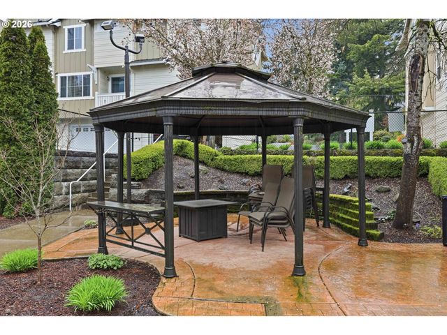 8361 Sw 24TH Ave, Portland, OR 97219