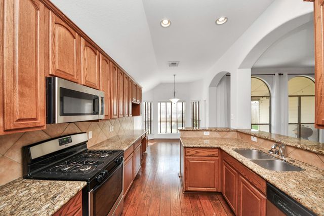 24506 Condors Nest, Katy, TX 77494