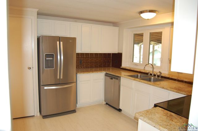 10114 Paradise, Chandler, TX 75758